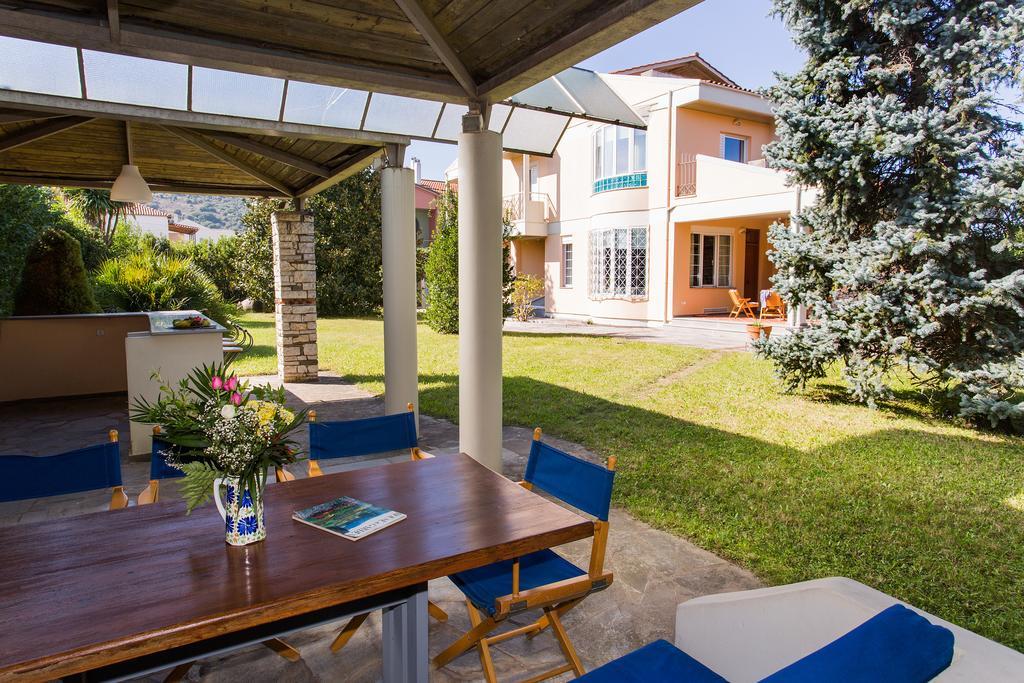 Villa Magnolia อิโออันนินา ภายนอก รูปภาพ